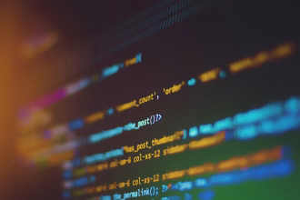Código en pantalla asociado a regulación y seguridad de inteligencia artificial