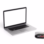 Ordenador portátil junto a cartera como imagen temática sobre ecommerce e inteligencia artificial