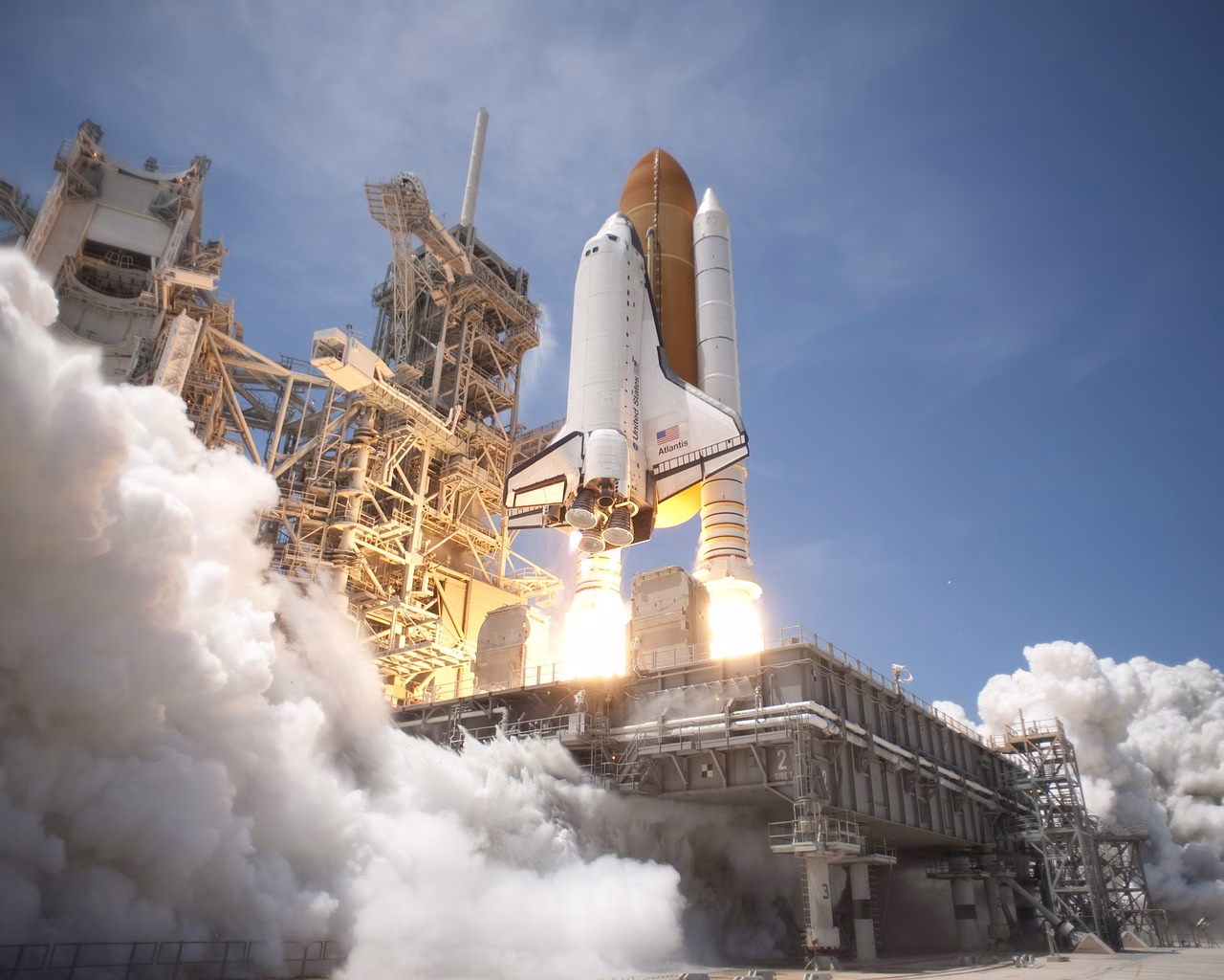 Lanzamiento de cohete, imagen temática para el hito orbital de Isar Aerospace en Europa.